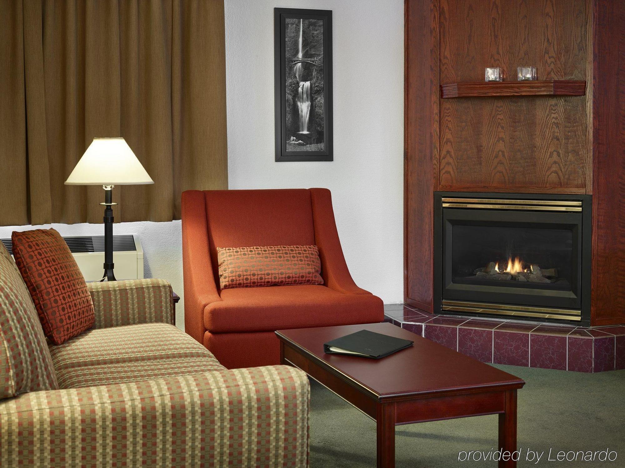 Quality Hotel & Conference Centre Fort Mcmurray Ngoại thất bức ảnh