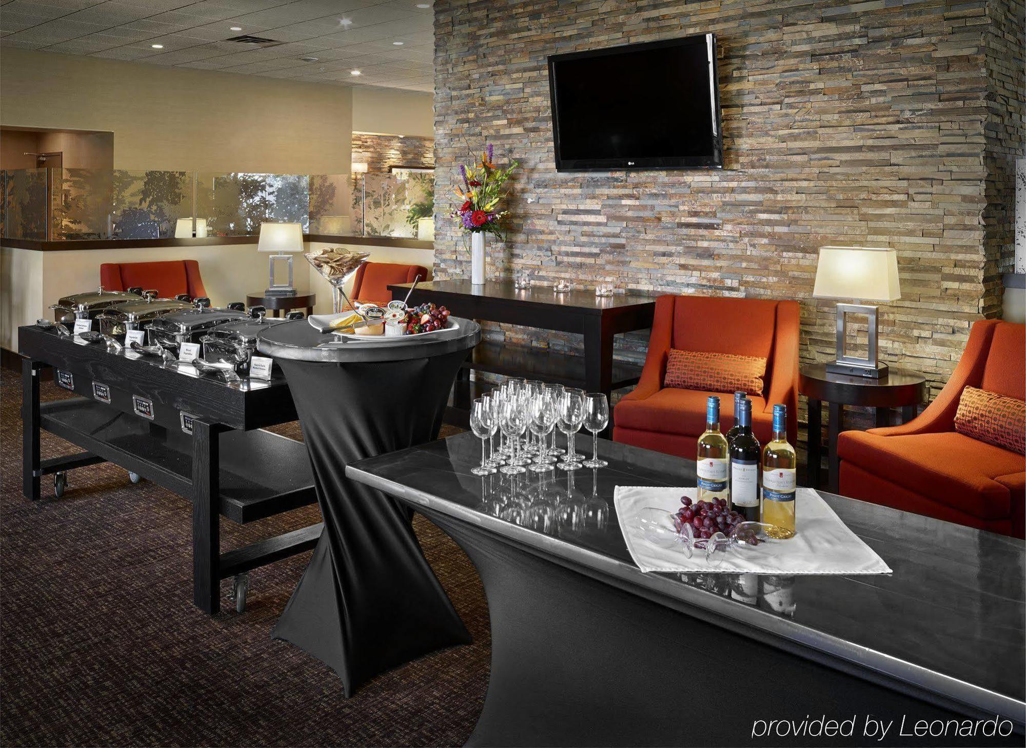 Quality Hotel & Conference Centre Fort Mcmurray Ngoại thất bức ảnh